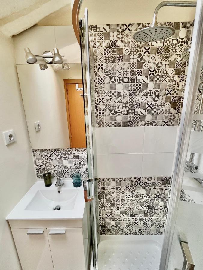Charming Apartment In The Heart Of Мадрид Екстериор снимка